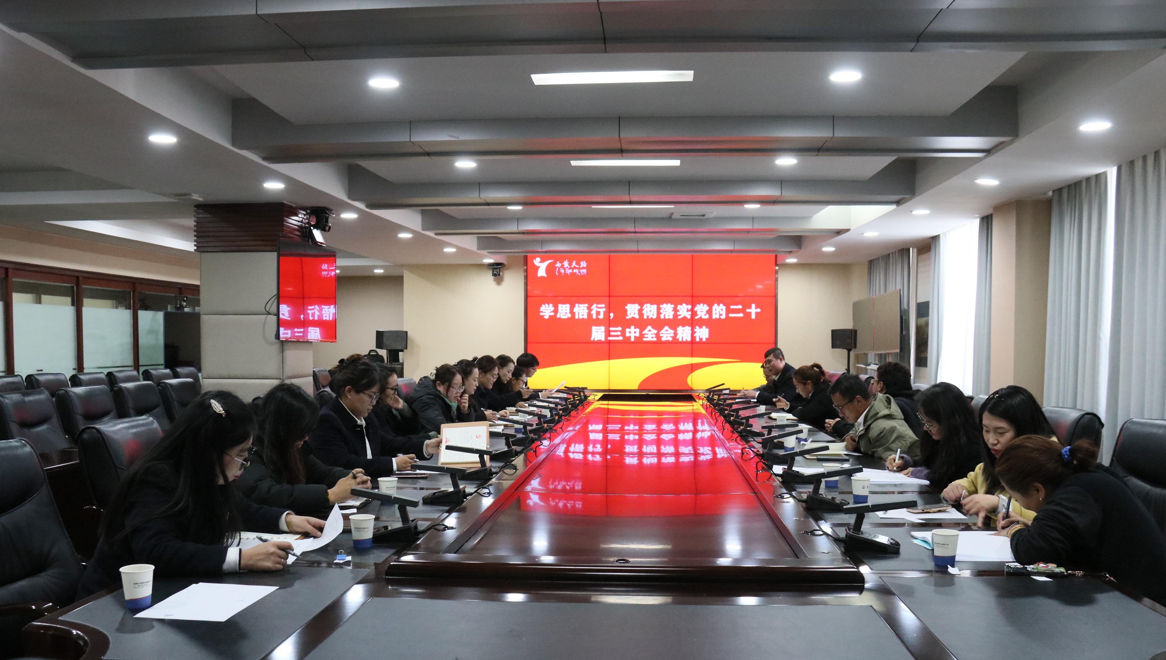 186386756778628334579524727 活动照片.jpg